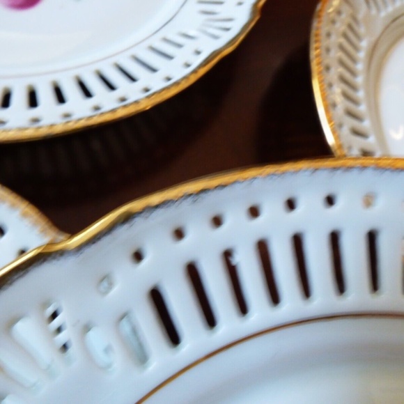 VTG Lot of 4 Schumann Germany Fruit Grape Pattern Pierced Rim 7.5" Salad Plates - Picture 7 of 12